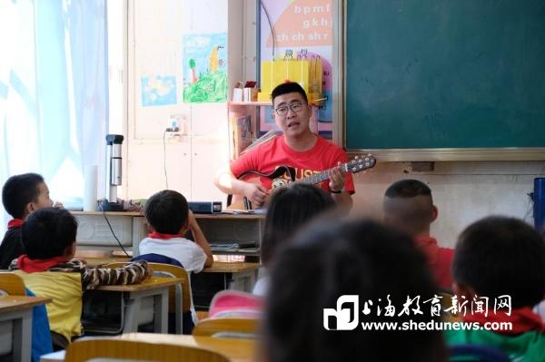 第二课堂-音乐课.jpg 第二课堂-音乐课.jpg